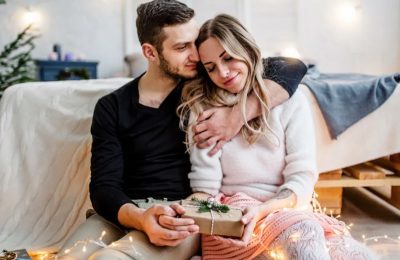 kova burcu kadınına hediye