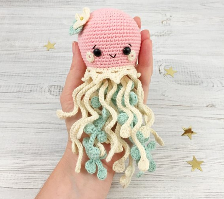 amigurumi denizanasi
